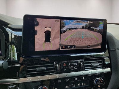 2026 Nissan Pathfinder SL 4WD