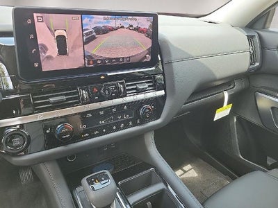 2026 Nissan Pathfinder SL 4WD