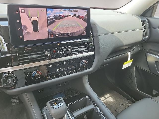 2026 Nissan Pathfinder SL 4WD