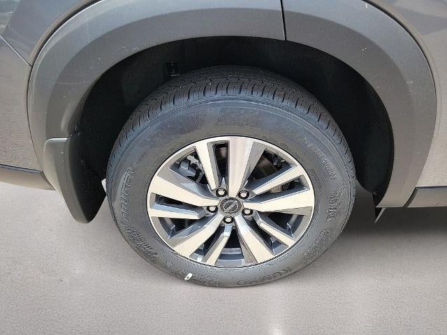 2026 Nissan Pathfinder SL 4WD
