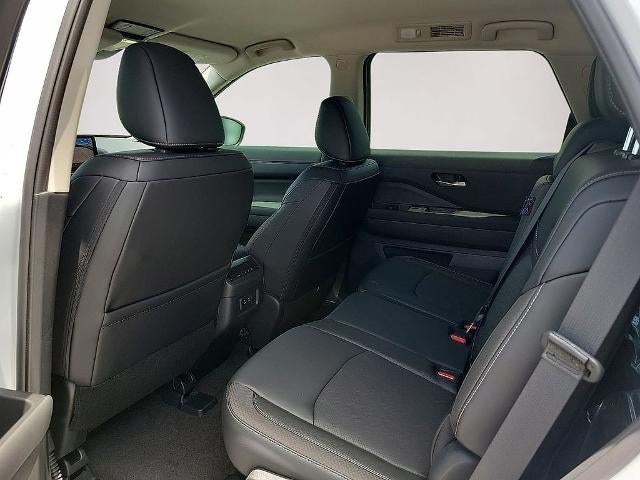 2026 Nissan Pathfinder SL 4WD