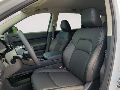 2026 Nissan Pathfinder SL 4WD