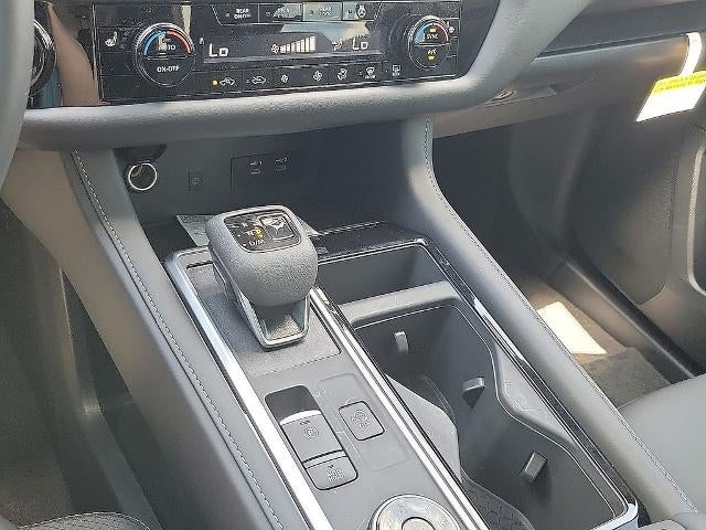 2026 Nissan Pathfinder SL 4WD