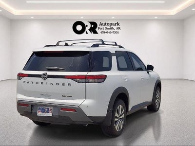 2026 Nissan Pathfinder SL 4WD