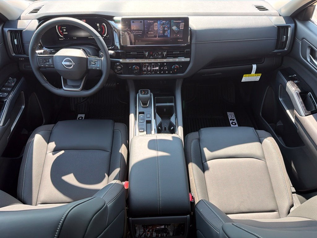2026 Nissan Pathfinder SL 2WD