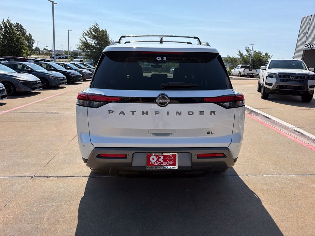 2026 Nissan Pathfinder SL 2WD