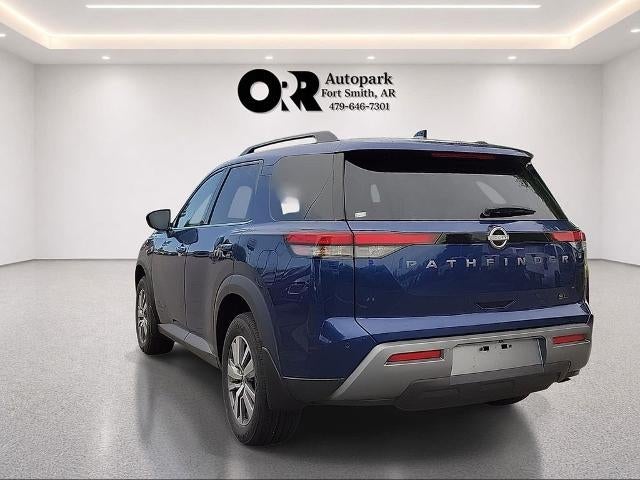 2026 Nissan Pathfinder SL 2WD