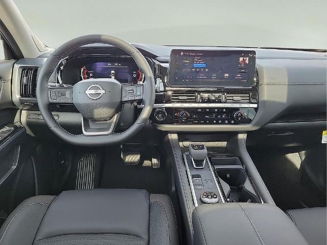 2026 Nissan Pathfinder SL 4WD