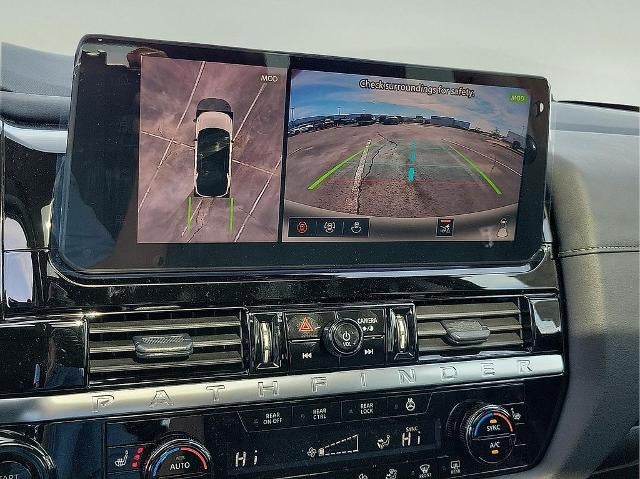 2026 Nissan Pathfinder SL 4WD