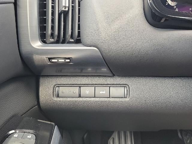2026 Nissan Pathfinder SL 4WD