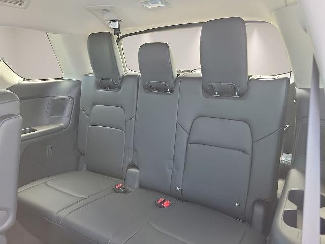 2026 Nissan Pathfinder SL 4WD