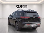 2026 Nissan Pathfinder SL 4WD