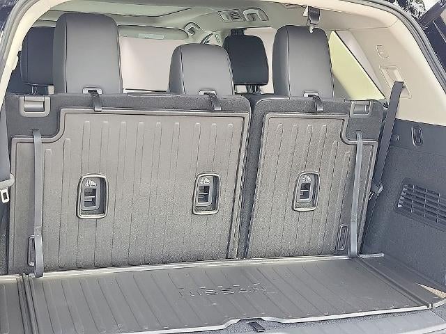 2026 Nissan Pathfinder SL 4WD