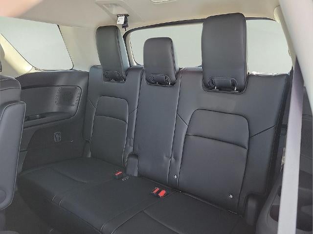 2026 Nissan Pathfinder SL 4WD