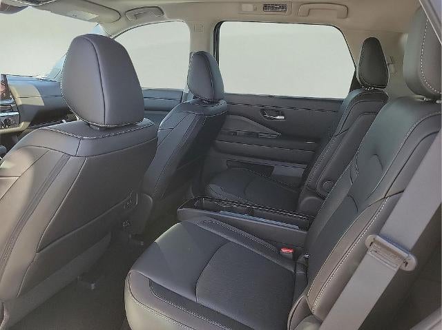 2026 Nissan Pathfinder SL 4WD