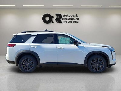 2026 Nissan Pathfinder SL 4WD