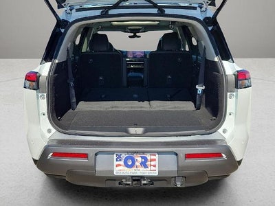 2026 Nissan Pathfinder SL 4WD