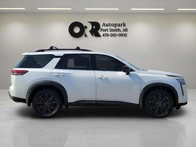 2026 Nissan Pathfinder SL 4WD