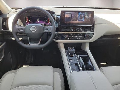 2026 Nissan Pathfinder SL 2WD