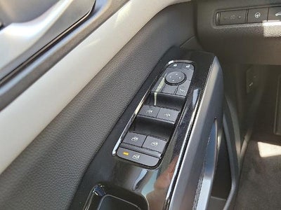 2026 Nissan Pathfinder SL 2WD
