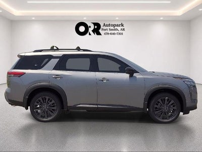2026 Nissan Pathfinder SL 2WD