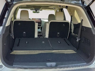 2026 Nissan Pathfinder SL 2WD