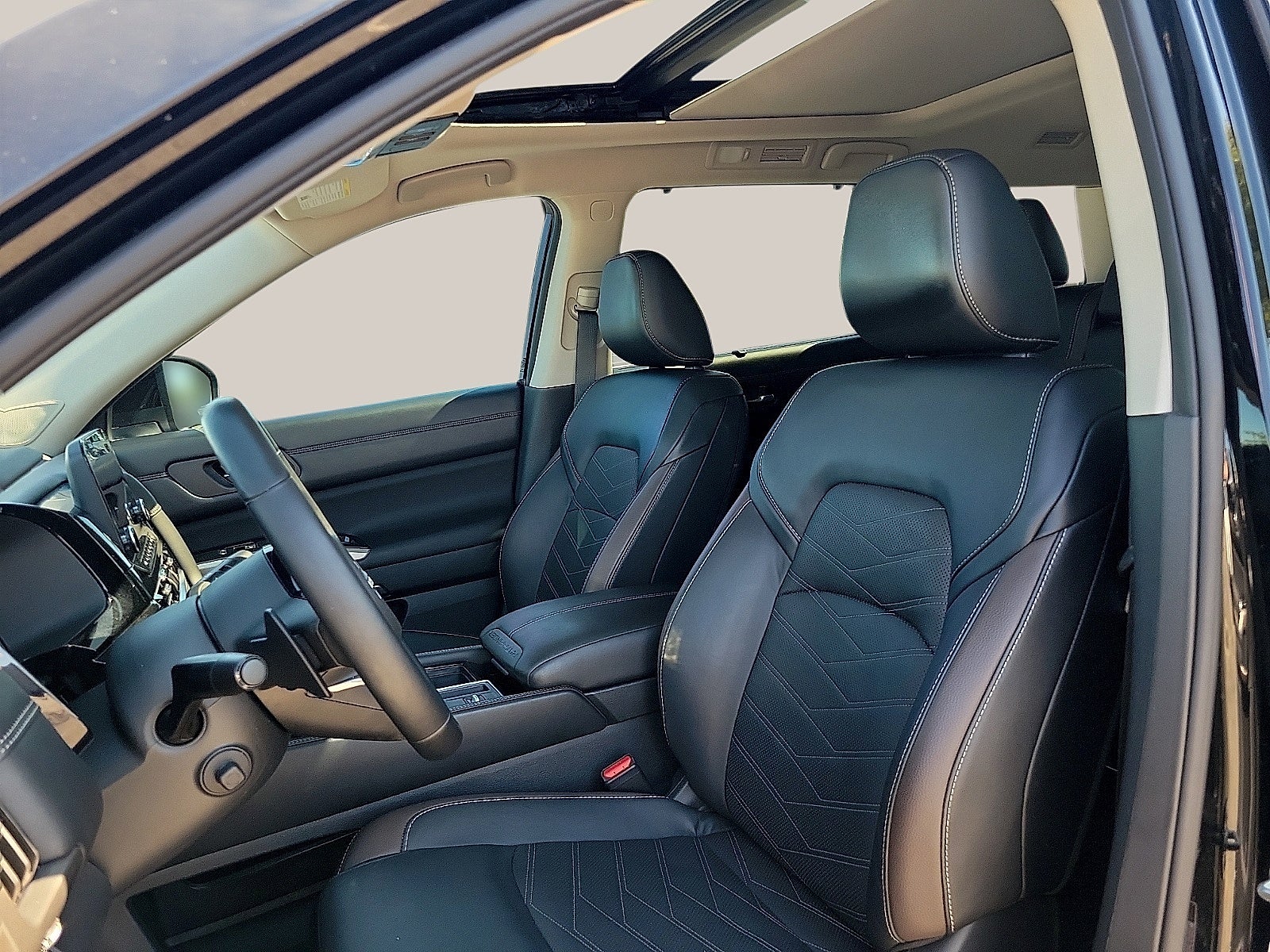 2024 Nissan Pathfinder Platinum 2WD