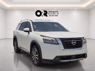 2024 Nissan Pathfinder Platinum 2WD