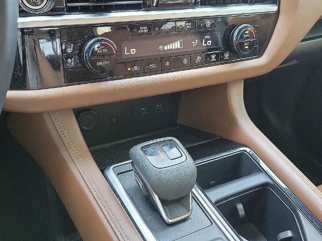 2024 Nissan Pathfinder Platinum 2WD