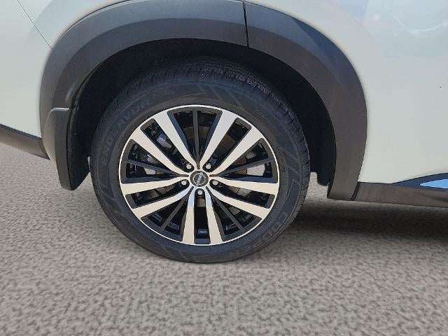 2024 Nissan Pathfinder Platinum 2WD