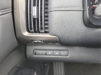 2025 Nissan Pathfinder Platinum 2WD