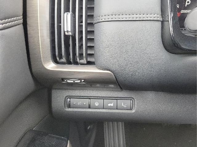 2025 Nissan Pathfinder Platinum 2WD