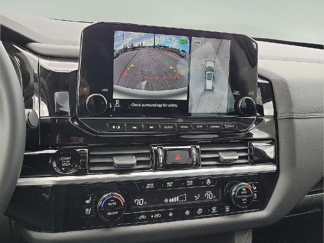 2025 Nissan Pathfinder Platinum 2WD