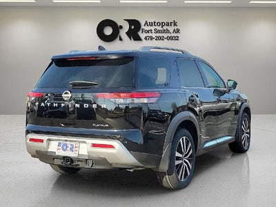 2025 Nissan Pathfinder Platinum 2WD