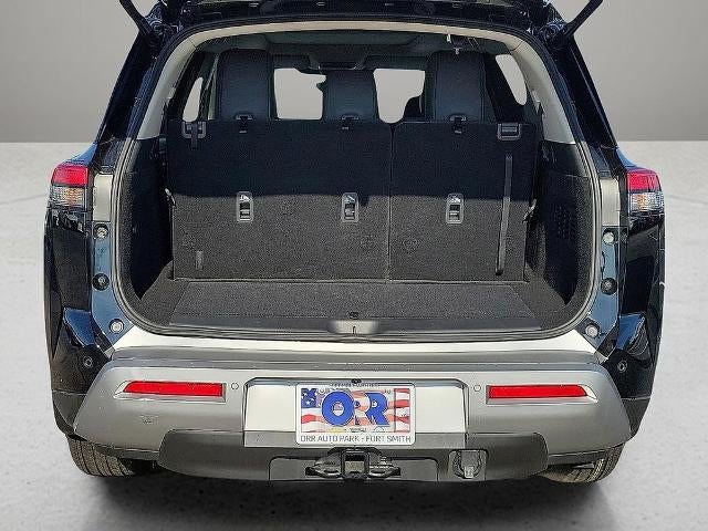 2025 Nissan Pathfinder Platinum 2WD