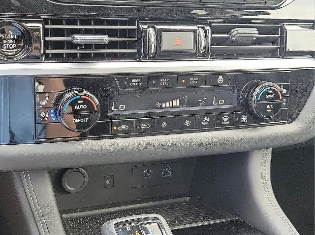 2025 Nissan Pathfinder Platinum 2WD