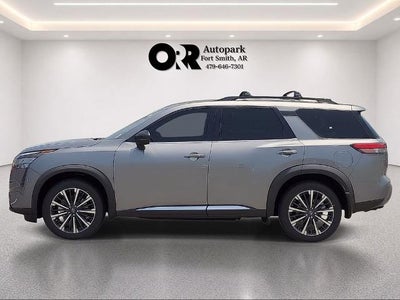 2026 Nissan Pathfinder Platinum 4WD