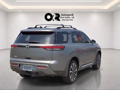 2026 Nissan Pathfinder Platinum 4WD