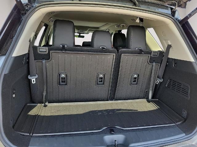 2026 Nissan Pathfinder Platinum 4WD