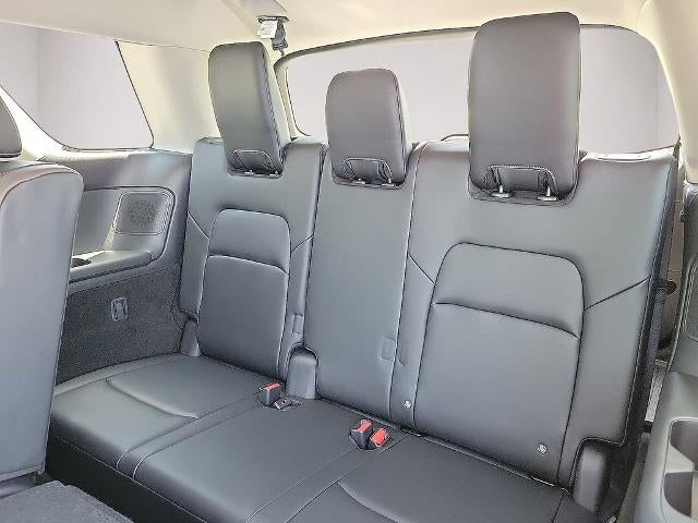 2026 Nissan Pathfinder Platinum 4WD