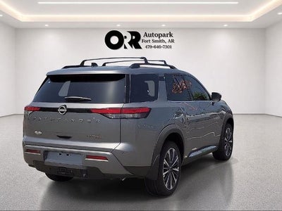 2026 Nissan Pathfinder Platinum 4WD