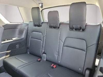 2026 Nissan Pathfinder Platinum 4WD
