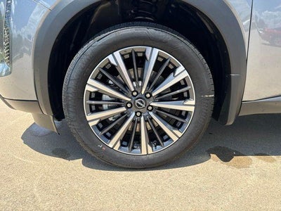 2026 Nissan Pathfinder Platinum 4WD