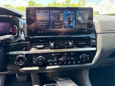2026 Nissan Pathfinder Platinum 4WD