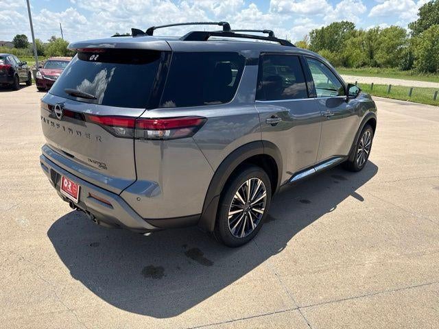 2026 Nissan Pathfinder Platinum 4WD