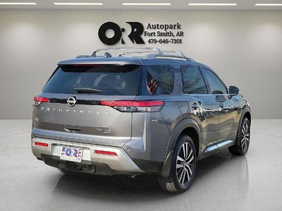 2025 Nissan Pathfinder Platinum 4WD