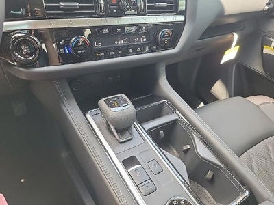 2026 Nissan Pathfinder Platinum 4WD