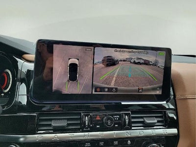 2026 Nissan Pathfinder Platinum 4WD