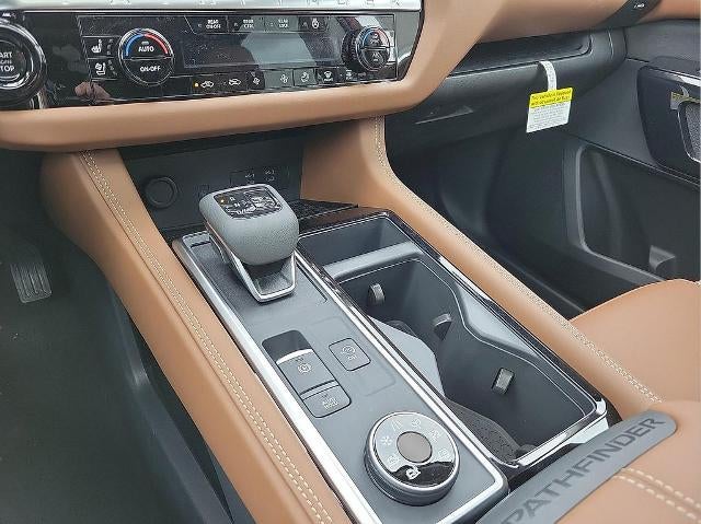 2026 Nissan Pathfinder Platinum 4WD