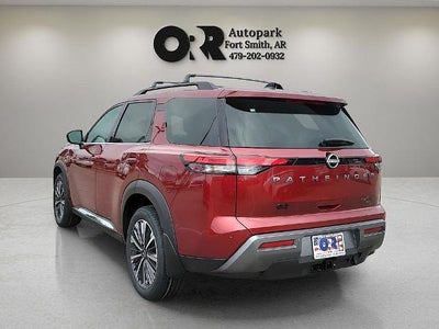 2026 Nissan Pathfinder Platinum 4WD